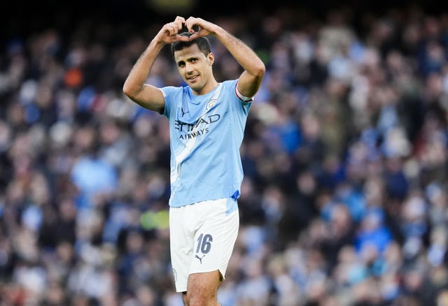 Man City score 10 as Antoine Semenyo marks debut with goal in Exeter rout