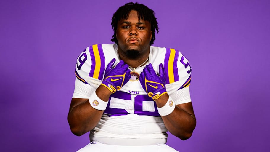 Promising young LSU football offensive lineman entering transfer portal ...