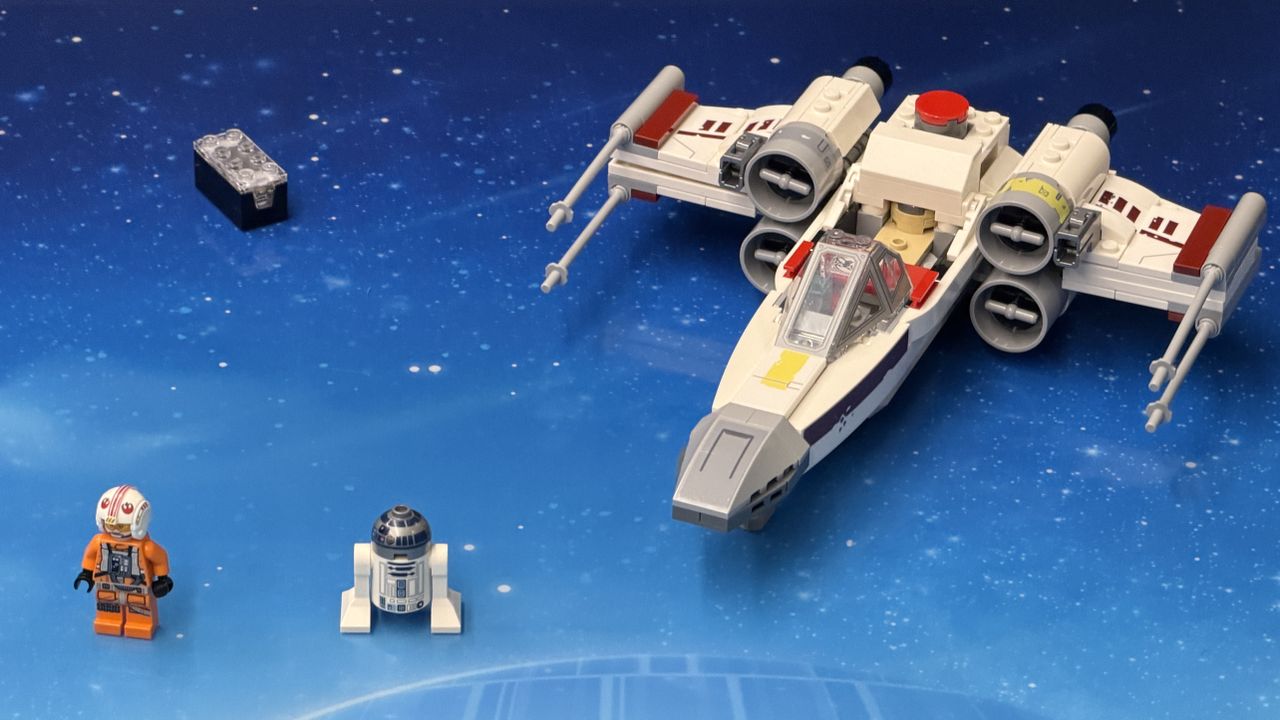 Lego's first smart brick sets are now available for pre-order — and yes ...