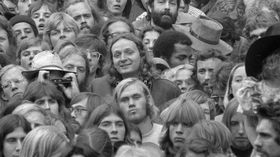 Grateful Dead fans attend a concert in San Francisco's Golden Gate Park in 1975. - Terry Schmitt/San Francisco Chronicle/Getty Images