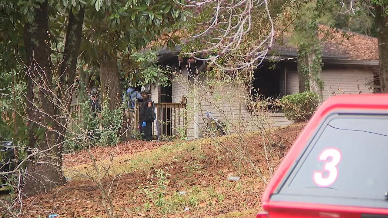 Woman found dead inside vacant home after fire in DeKalb County