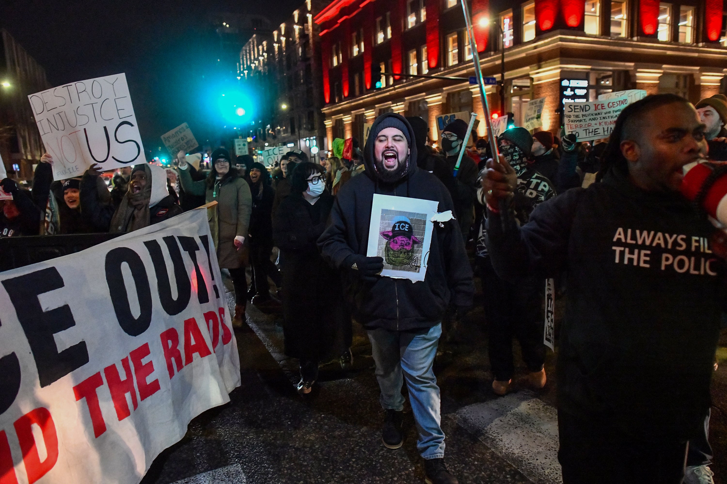 Minneapolis ICE shooting live: More federal agents being sent to state