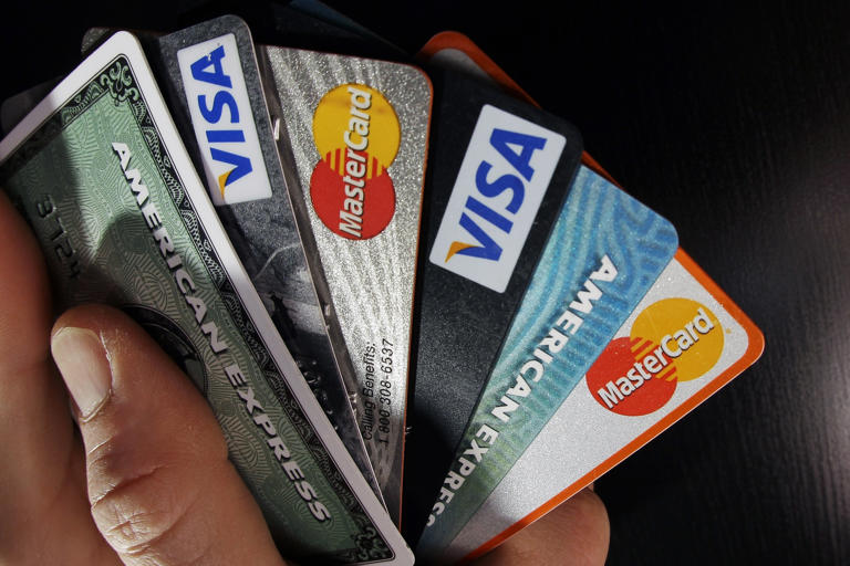 Banks criticize Trump’s push for 10 percent credit card interest rate cap