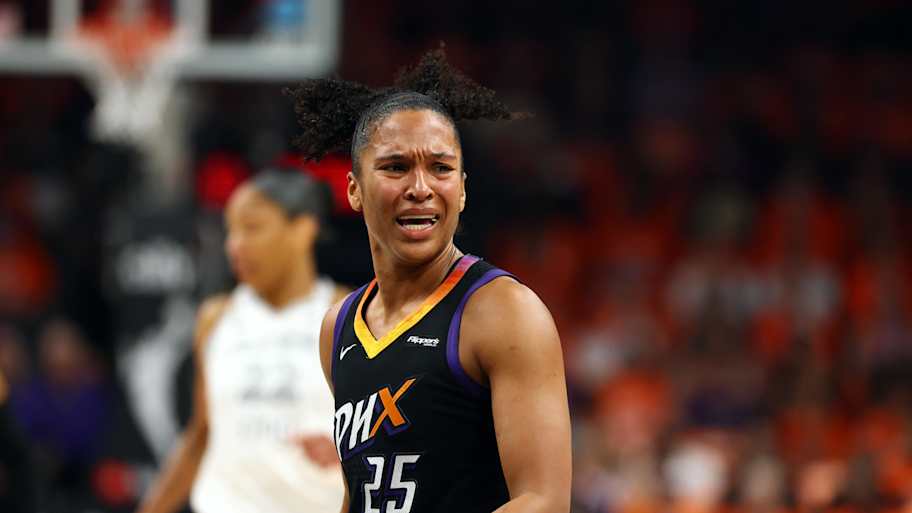 Flashback: Mercury's Thomas has massive triple-double in college