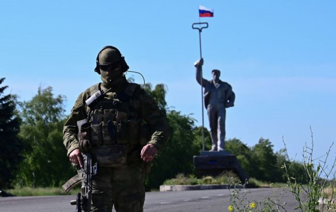 Russia draws children from Ukraine's Luhansk region into frontline ...