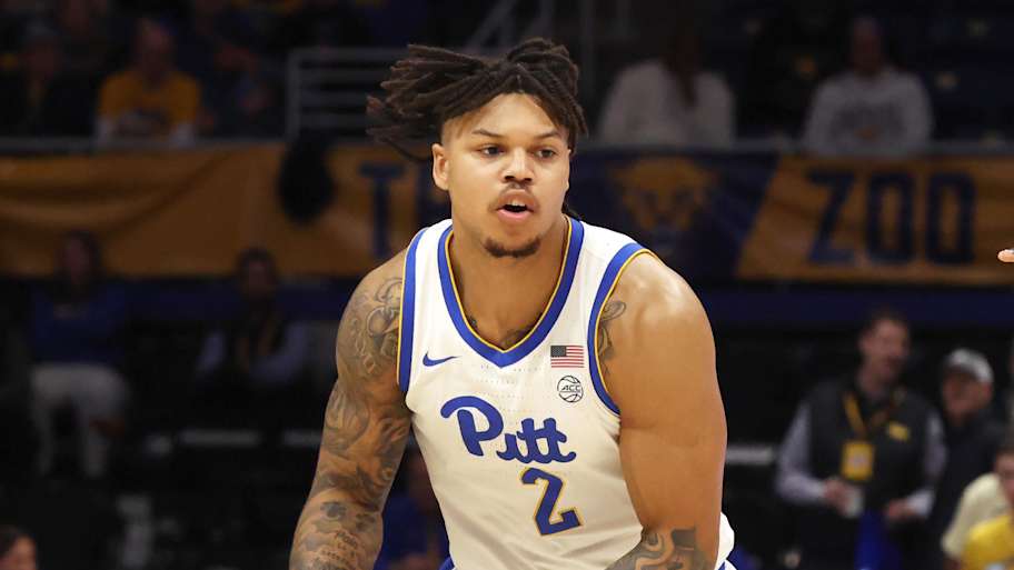 Pitt suffers loss to rival Syracuse