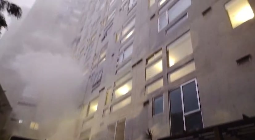 Se registra incendio en edificio de departamentos de la colonia Condesa ...