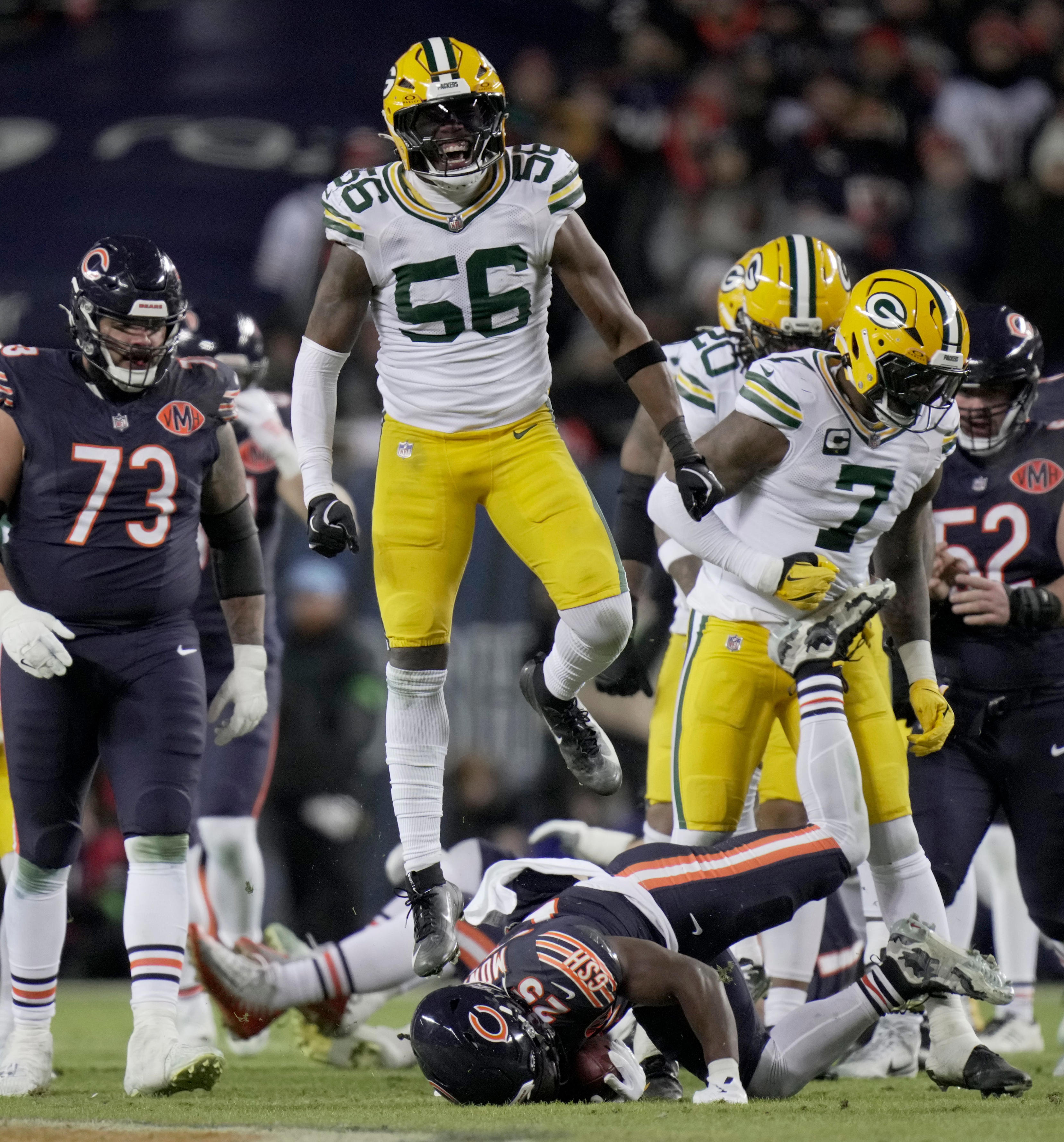 Edgerrin Cooper injury update: Packers linebacker leaves playoff game hurt