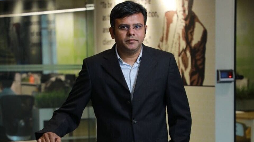 Buy or sell: Ganesh Dongre of Anand Rathi recommends two stocks to buy on Monday