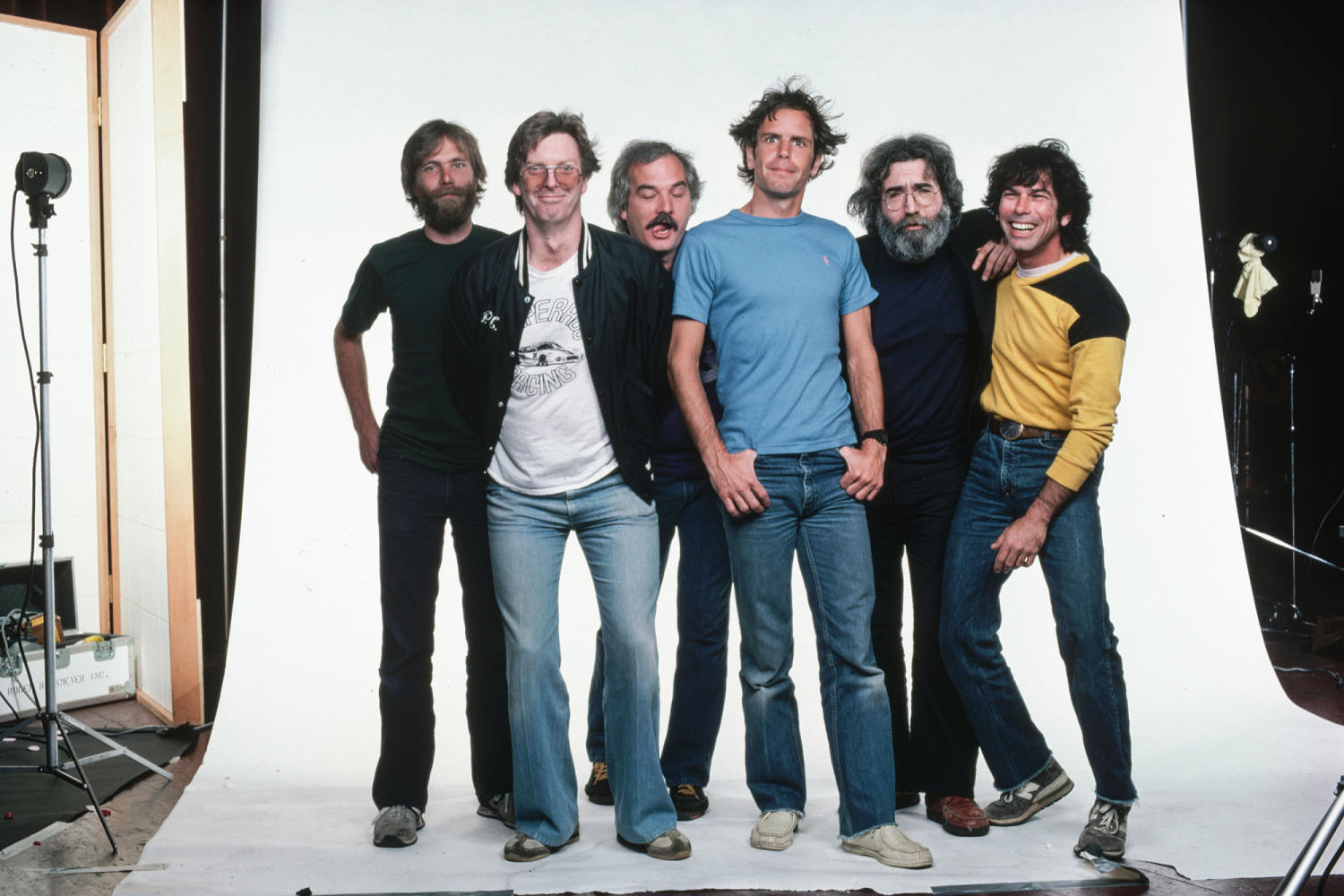 Bob Weir, Grateful Dead founding member and a jam band icon, dies at 78