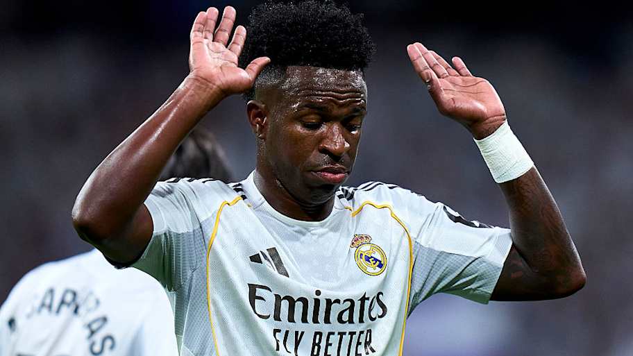 Vinicius Jr has yet to ink a contract extension with Real Madrid. | Diego Souto/Getty Images