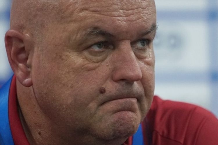 Sindiran pedas Bojan Hodak! Di kandang Persib pakai wasit asing, di kandang Persija kok malah pakai 