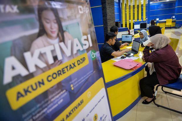 KPK tetapkan 5 tersangka usai OTT dugaan suap pemeriksaan pajak di Jakarta