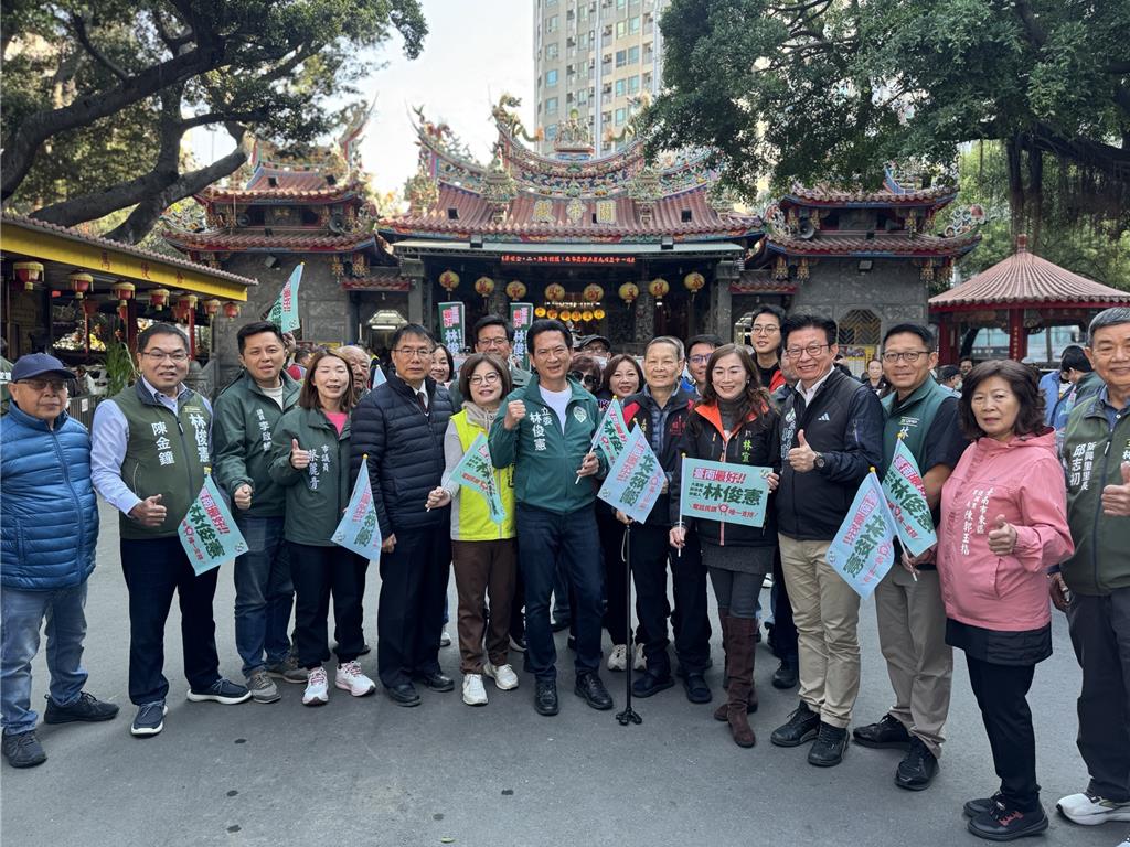 南市長初選決戰關頭 林俊憲車掃搬出小英跟賴清德