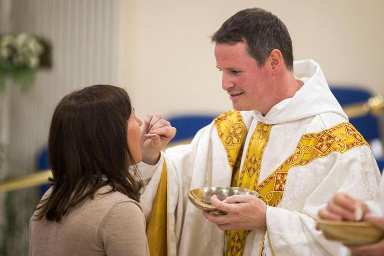 'I got bored of women and money so quit Man Utd at 30 to become a priest'