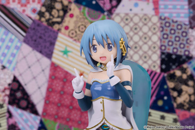 『まどマギ』全員セットで2万円台！映画の“お茶会シーン”がフィギュア化…5体並べてリアルに再現