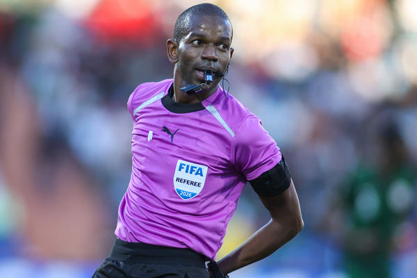 Algérie : intimidations, vol, corruption... La presse algérienne pointe du doigt l'arbitrage