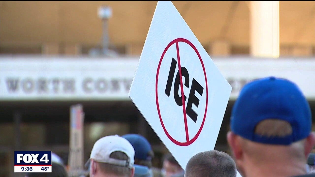 ICE protests: Hundreds rally in Fort Worth