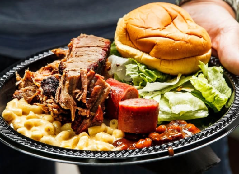 7 chain restaurants known for massive BBQ meat samplers