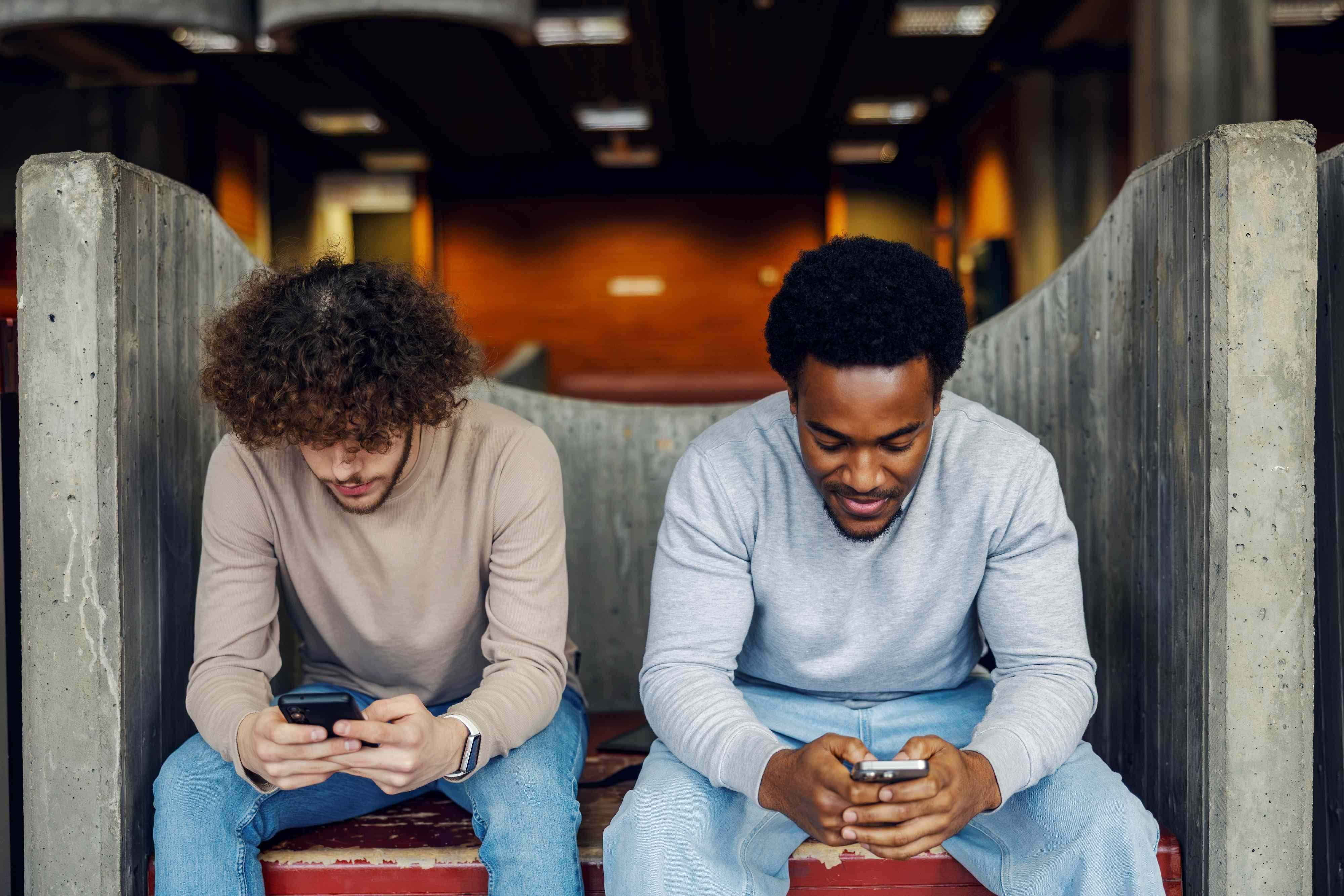 We asked a doctor if a digital detox can help rewire your brain