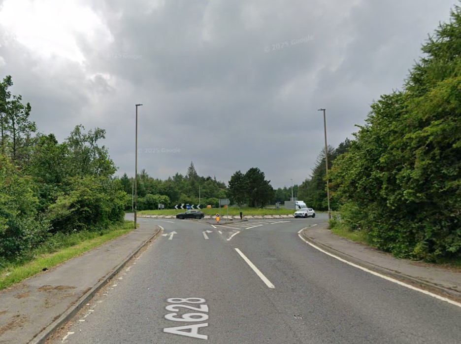 Road partially blocked after crash near to Sheffield roundabout