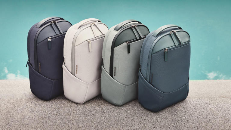 The ultimate mobile office loadout: Turn your backpack into a mobile HQ ...