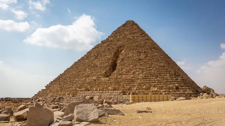 15 historic landmarks that used to look completely different