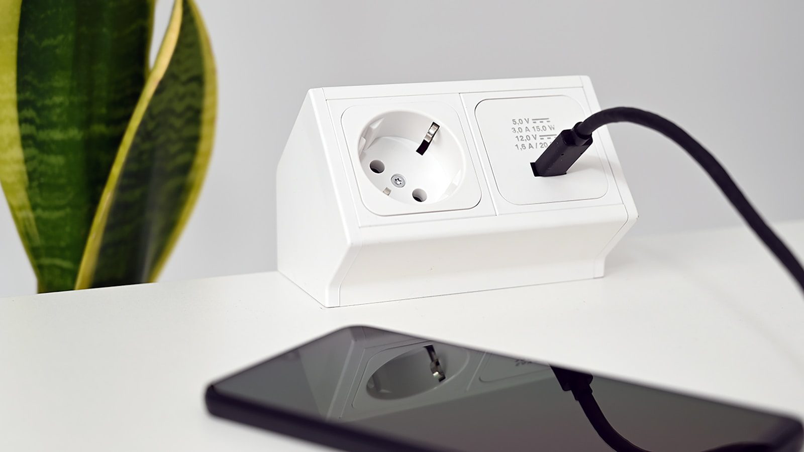 6 reasons old chargers are a fire risk