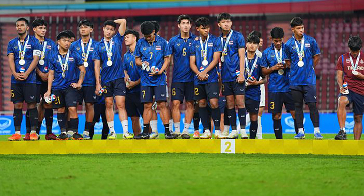 Báo Indonesia: Bóng đá Việt Nam tiến dài, Thái Lan giậm chân tại chỗ