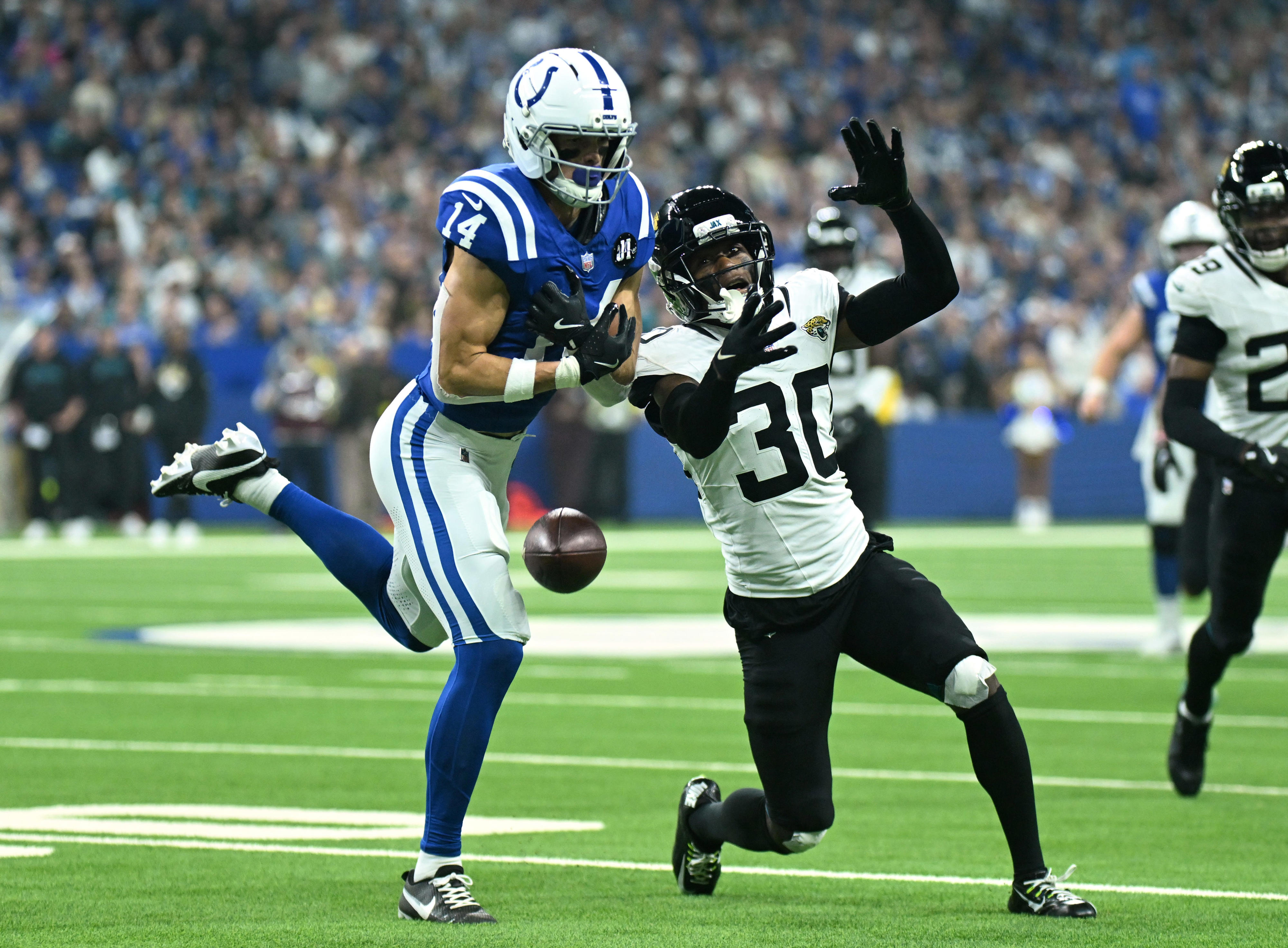 Jaguars defense spotted the Colts 10 points, then shut down Old Man Rivers