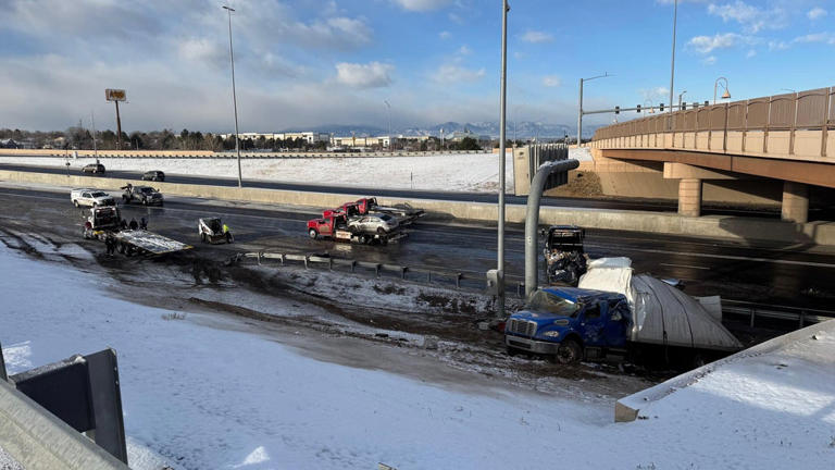 Crash causes closure of I-25 N in northern Denver metro area, multiple ...
