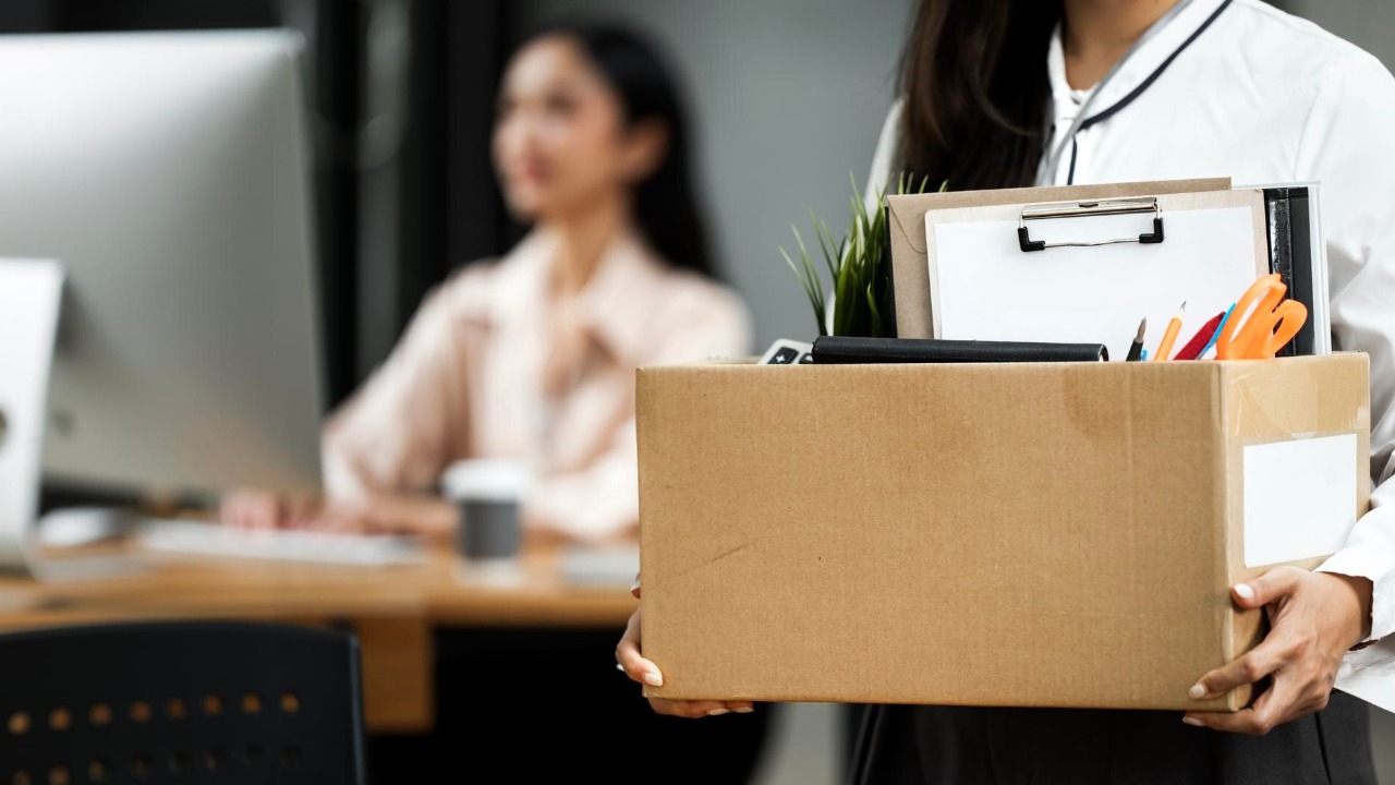 100,000 layoffs hit at top employers with more queued by November<br><br>