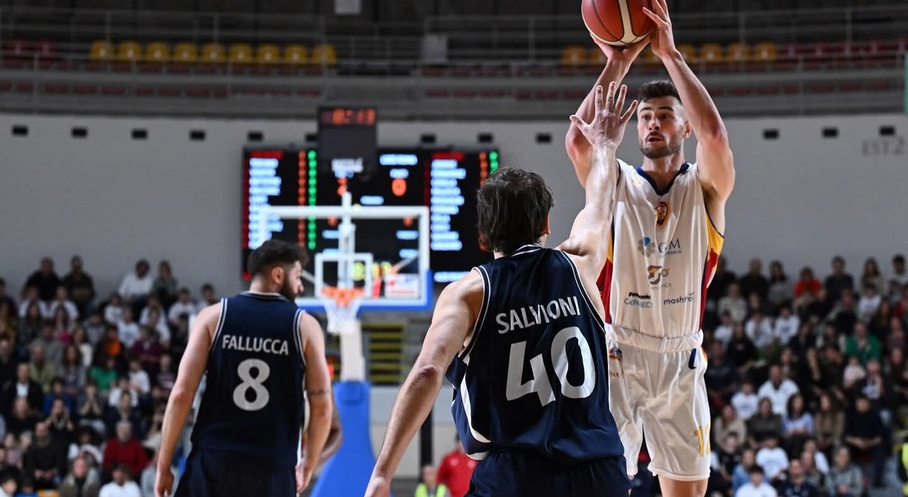 Basket, la Virtus Roma 1960 vince a Faenza 72-74 con un canestro sulla ...