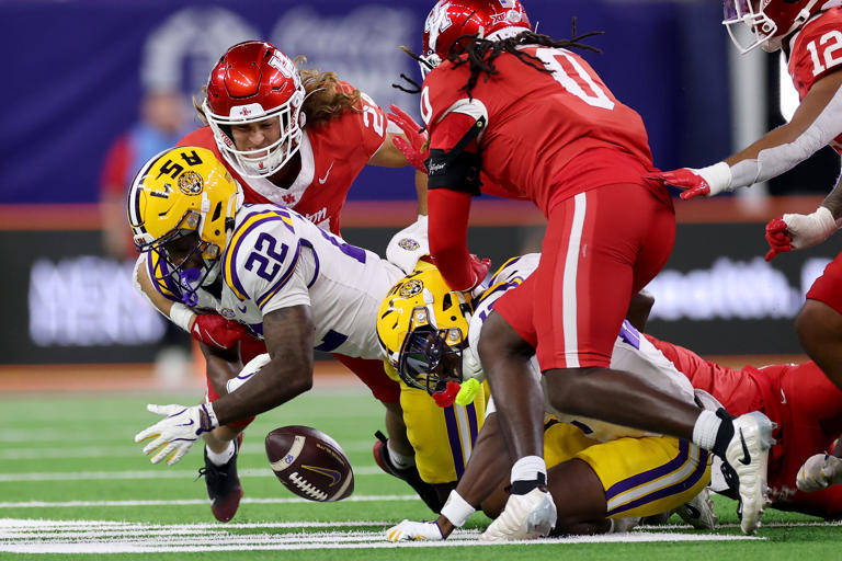 LSU's Frank Wilson on why Harlem Berry only got 3 carries in bowl
