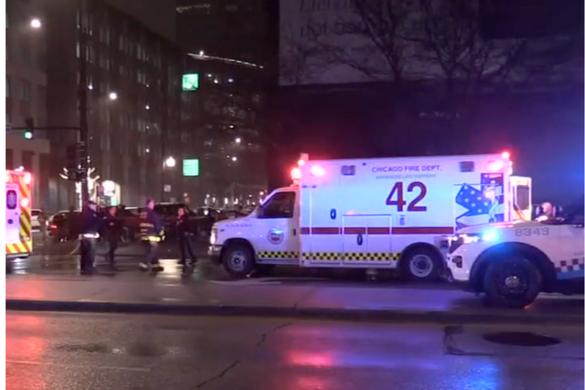 12 people injured in mass shootings across US in final weekend of 2025
