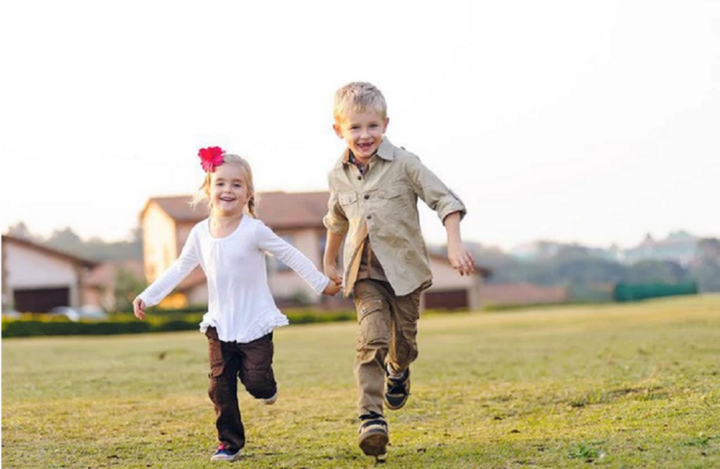 Vì sao cha mẹ thường cảm thấy con thứ thông minh hơn con cả, sự thật có như vậy?