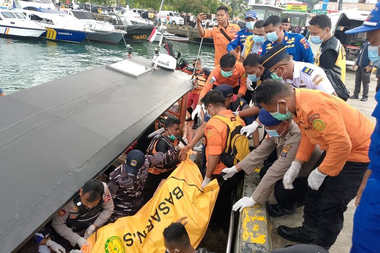 Korban Kapal Tenggelam di Labuan Bajo Ditemukan, Diduga Pelatih Valencia