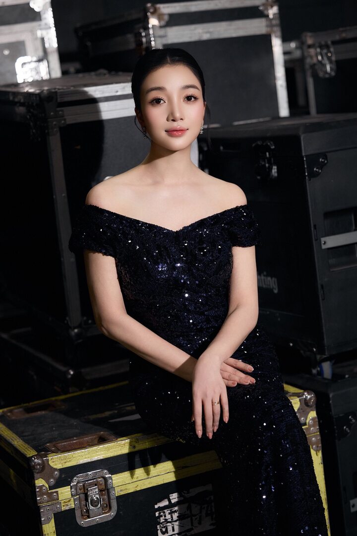 Biết nghệ sĩ rút lui, vì sao BTC 'Về đây bốn cánh chim trời' không báo huỷ sớm cho khán giả?