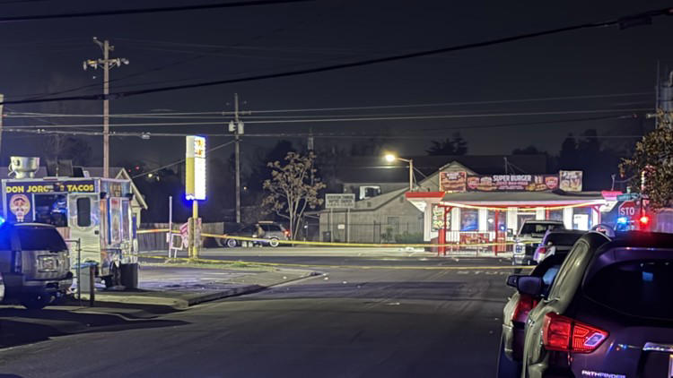 1 dead, 3 injured in shooting near liquor store, taco truck in Stockton
