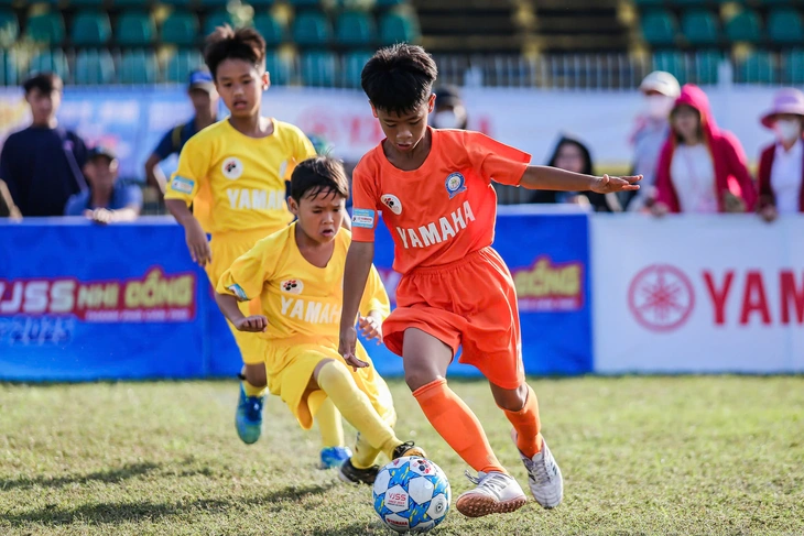 Bóng đá học đường Cần Thơ 'dậy sóng'