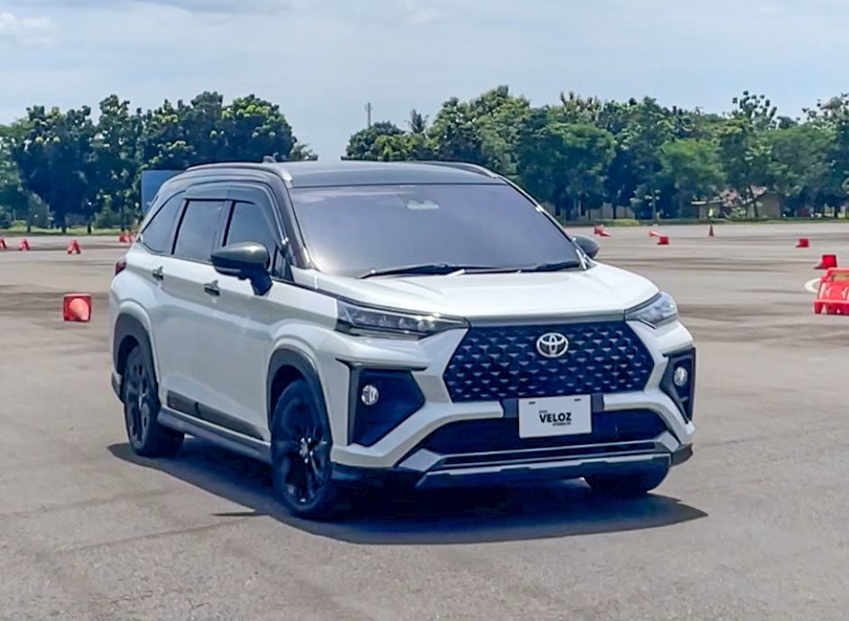 Toyota Veloz Hybrid Q Modellista TSS