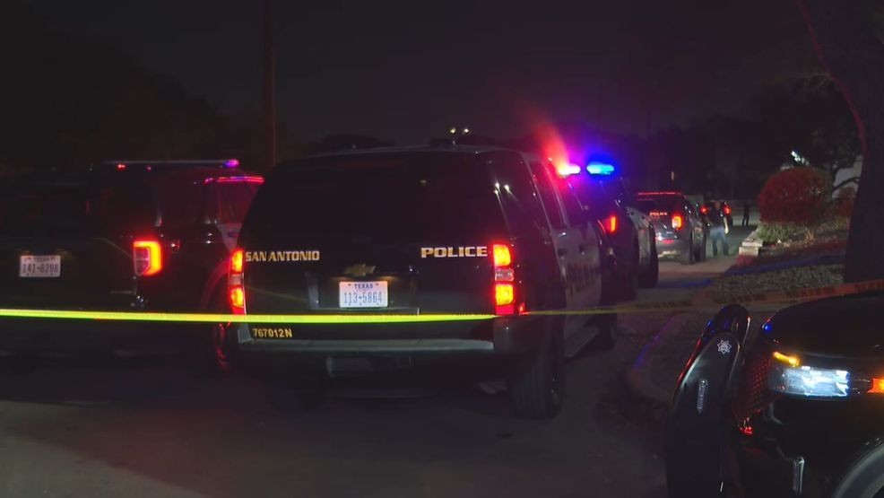 Authorities investigate reported shooting at North Side apartment complex