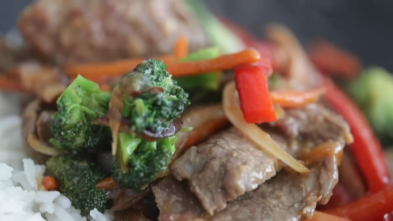 The streamlined stir fry redefining modern home cooking