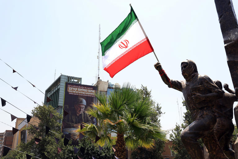 Irán envía señales contradictorias sobre sus misiles mientras aumentan las preocupaciones israelíes