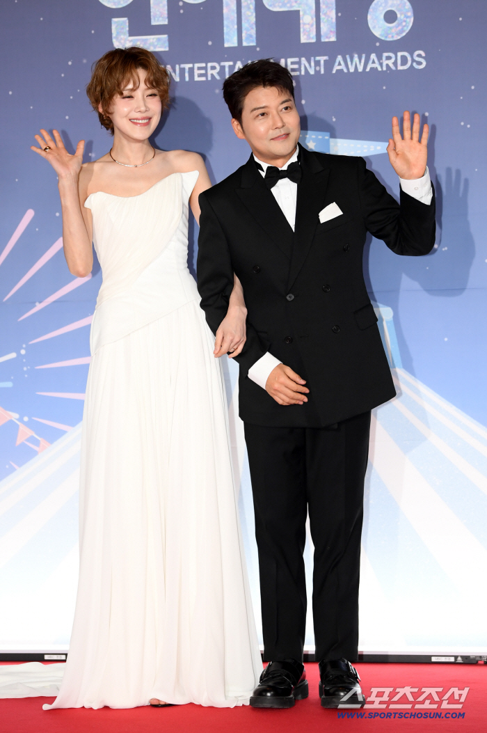 [포토] 장도연-전현무, MBC 연예대상 MC