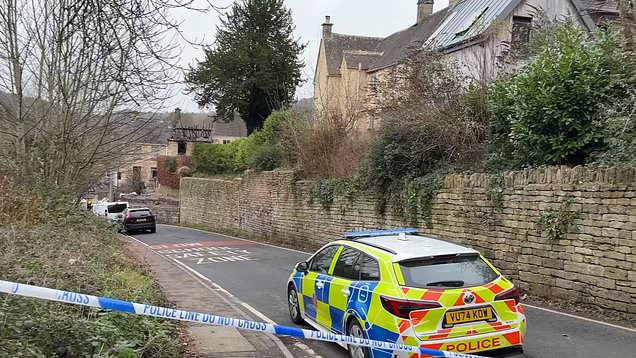 Mother and two children died in Boxing Day house fire near Stroud ...
