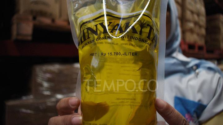 Bulog Mulai Distribusikan Minyak Goreng DMO Januari 2026