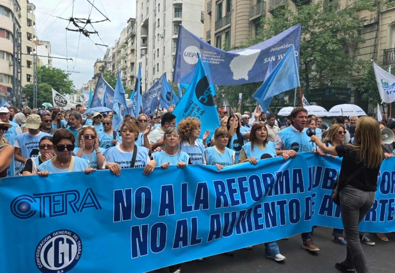 Protesta en Córdoba: gremios estatales marchan contra la reforma ...