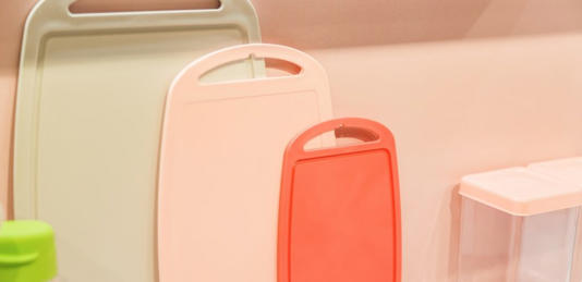 ألواح التقطيع المصنوعة من البلاستيك