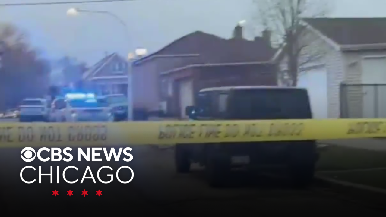 4 charged after gun was discharged during struggle with CPD officer in ...